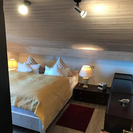 Apartment Ellen Raith Fussen